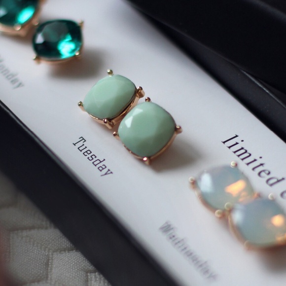 “EveryDay I’m Hustling” - Picture 5 of 8